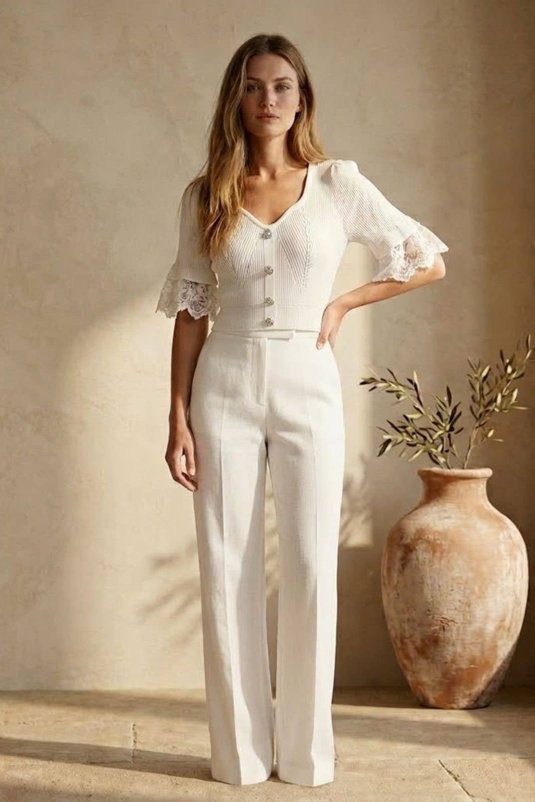 Ribbed knit top with lace sleeves
